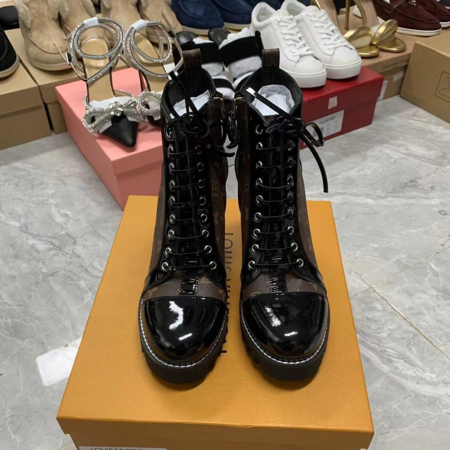 louis vuitton Shoes