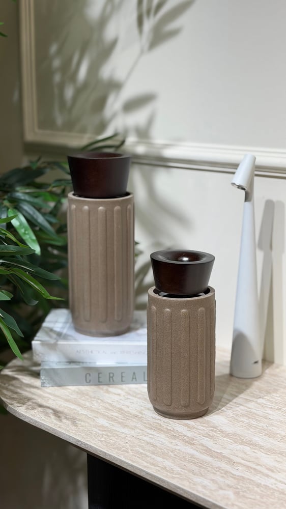 A fragrant marble diffuser