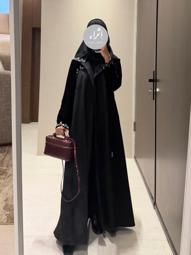 عباية شامواه x مخمل اسود