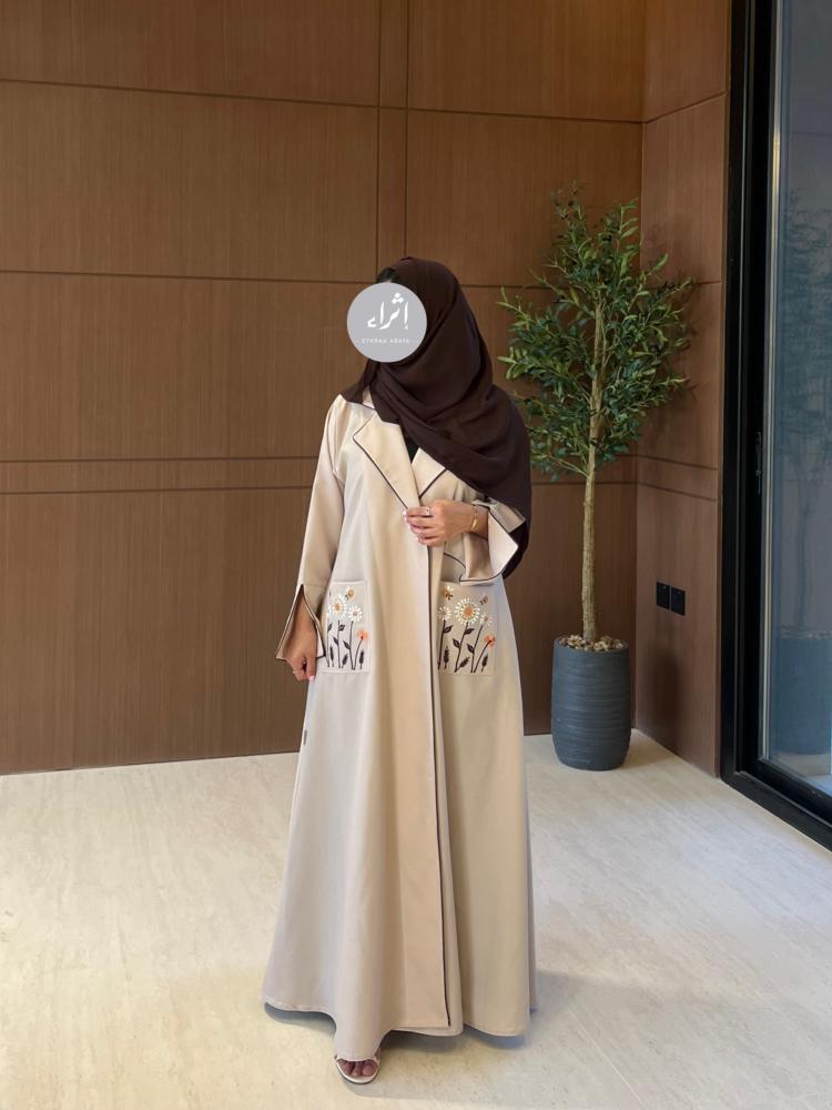 عباية كتان مع تطريز جيوب