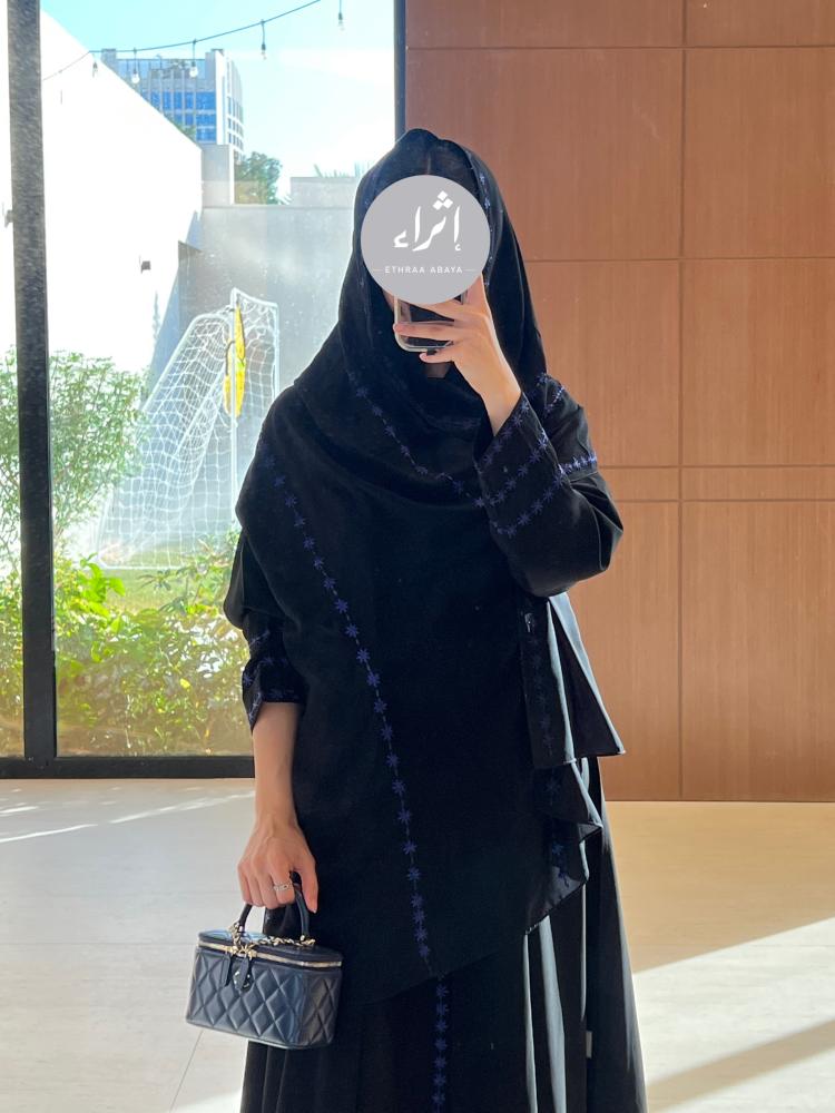 عباية كريب تطريز