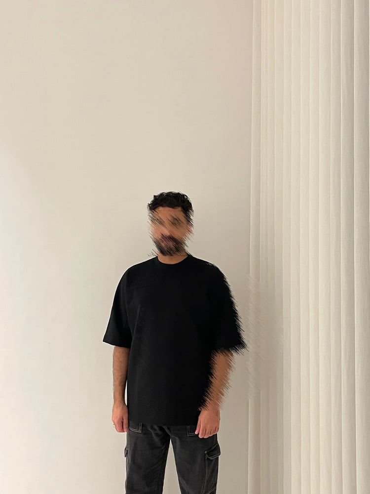 تيشيرت رجالي اسود