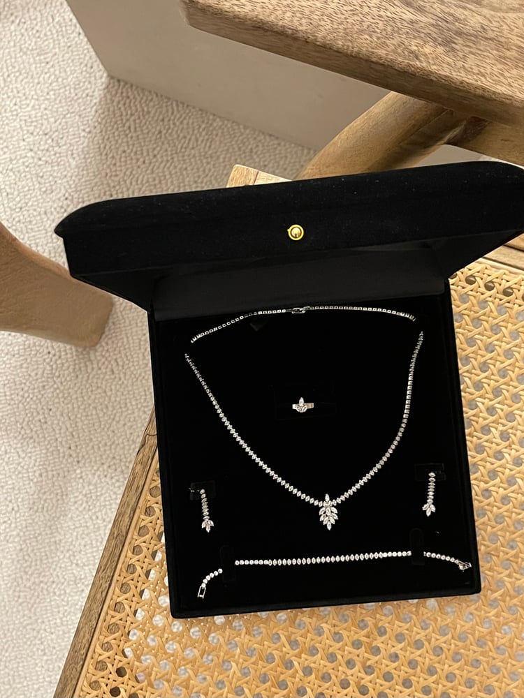 طقم زركون فاخر
