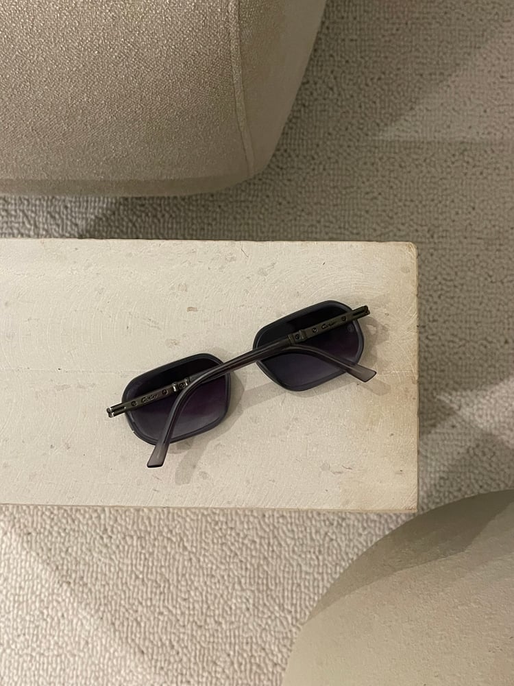 نظارة Cartier 37