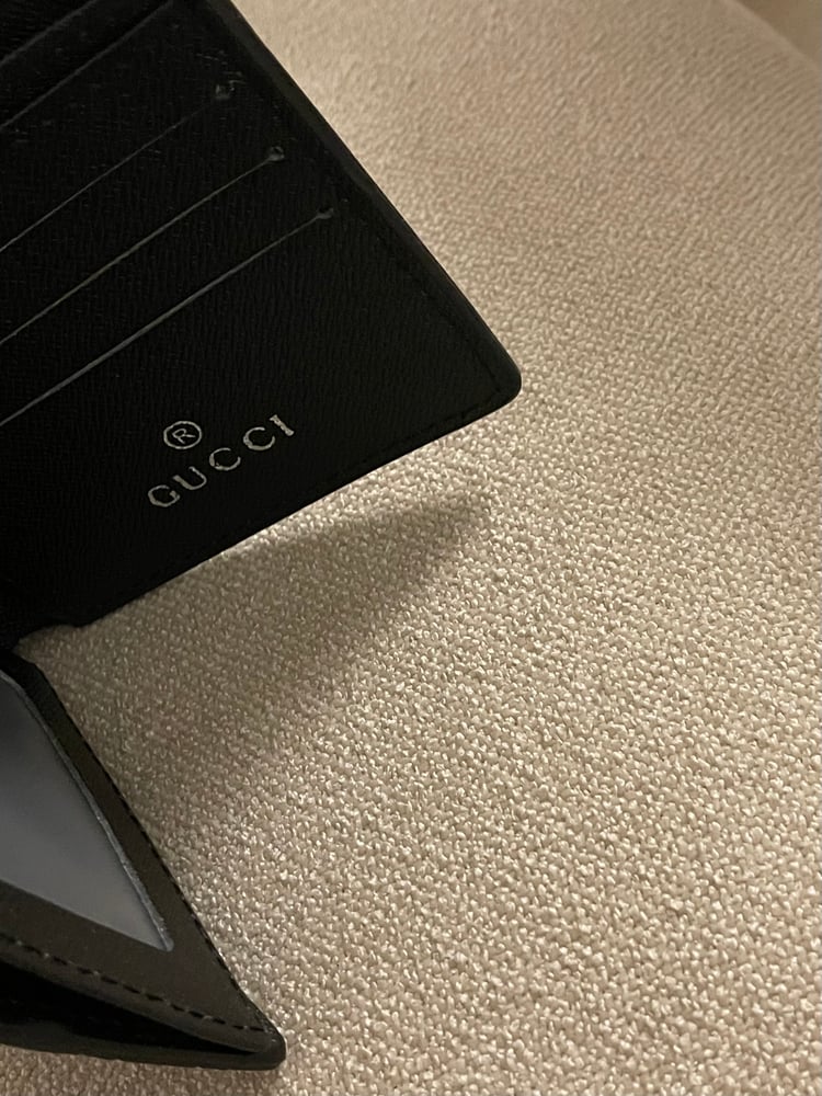 محفظة GUCCI ماستر