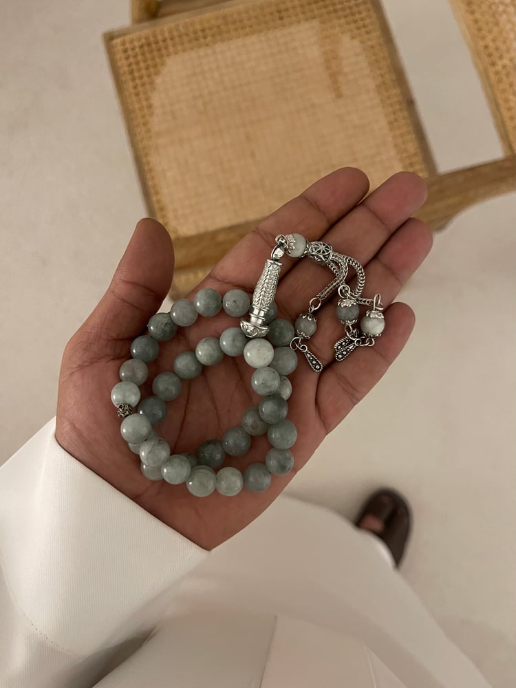 سبحة رجالية حجر