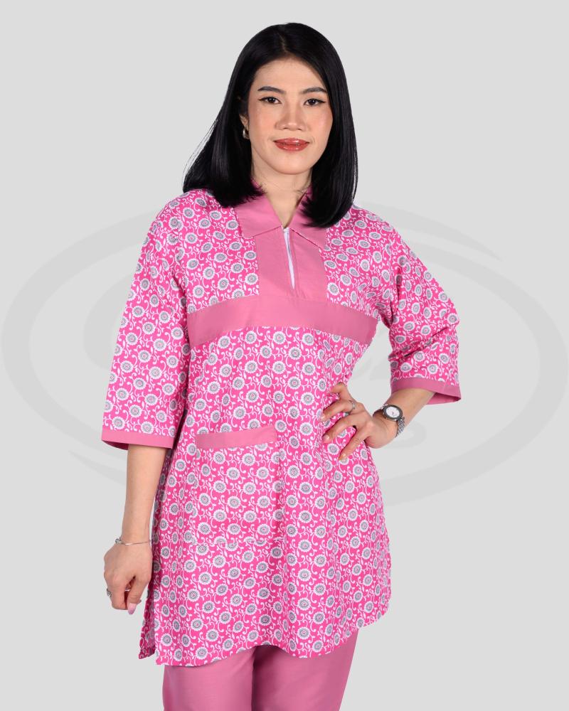 زي عامله مريح بألوان زاهية