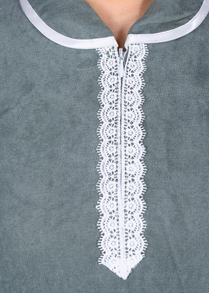 Like simple winter workers with lace embroidery