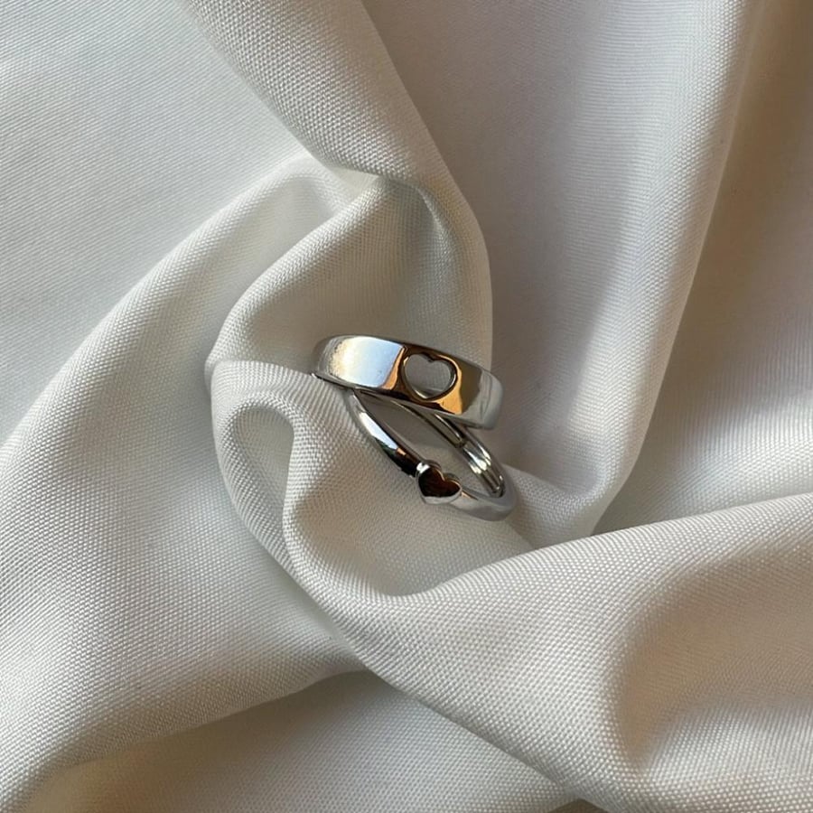 Love rings