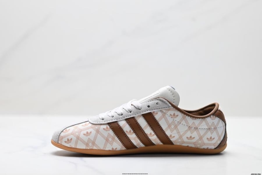 Adidas Tokyo