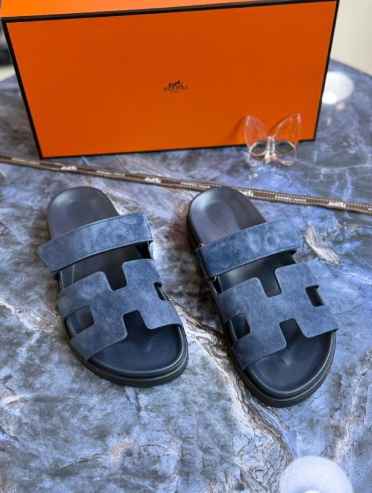 Hermes women