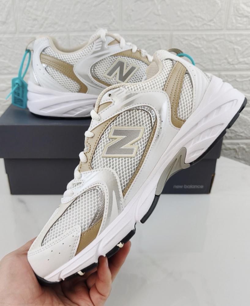 New Balance 530