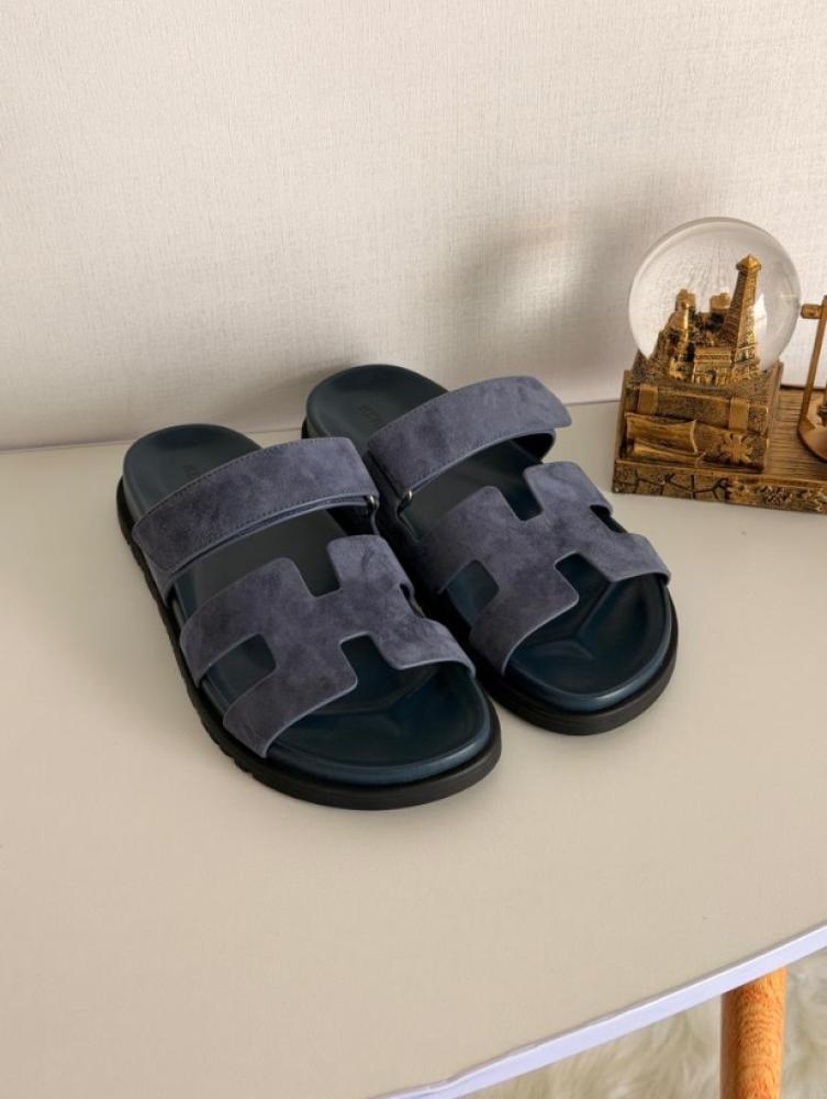 Hermes women