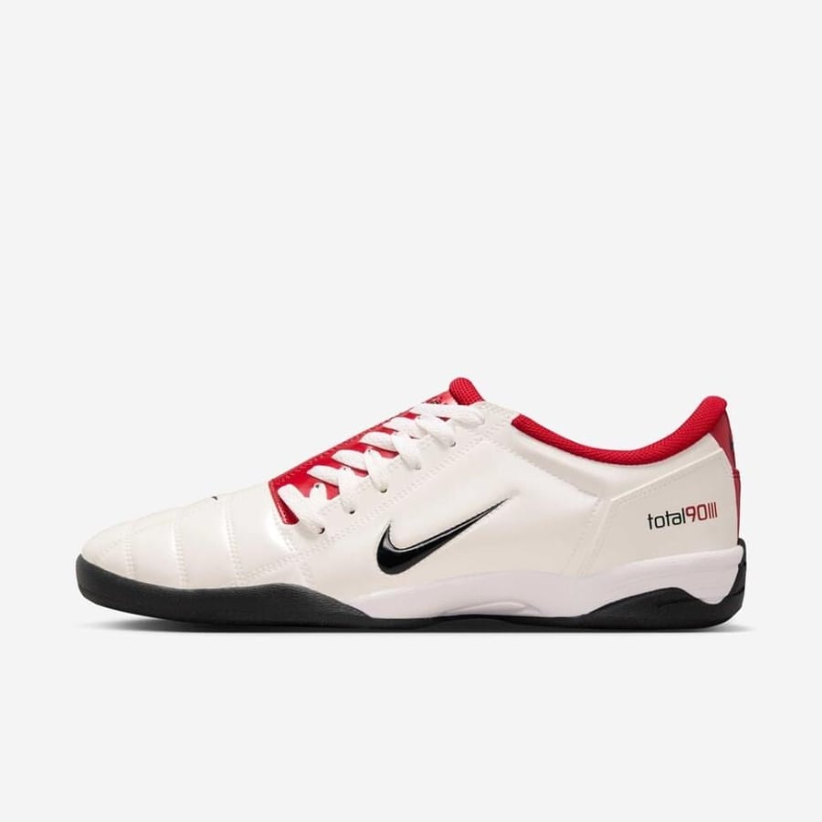 Nike total 90