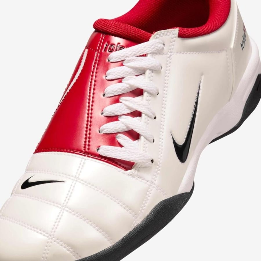 Nike total 90