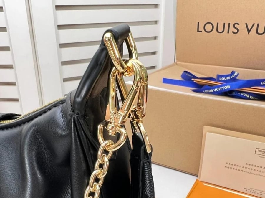 Louis Vuitton Bubble Glam Over the Moon Shoulder Bag in black calf leather
