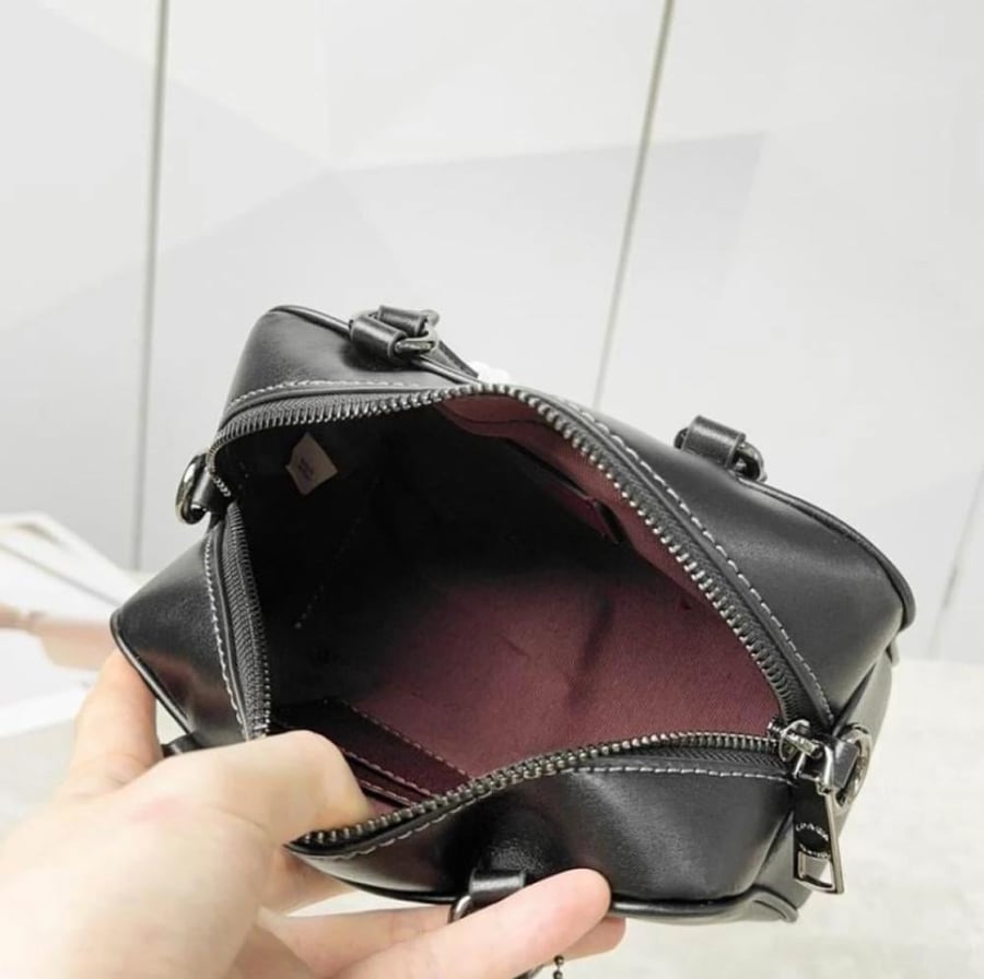 Coach Satchel Crossbody smooth leather bag in black