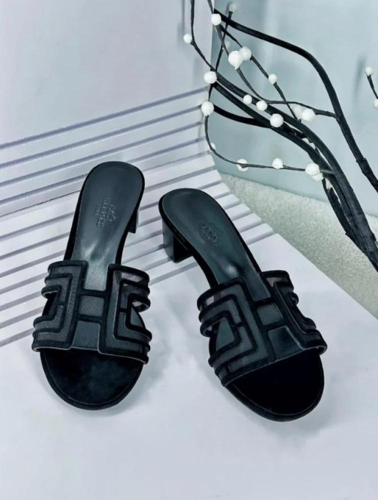 Hermes women