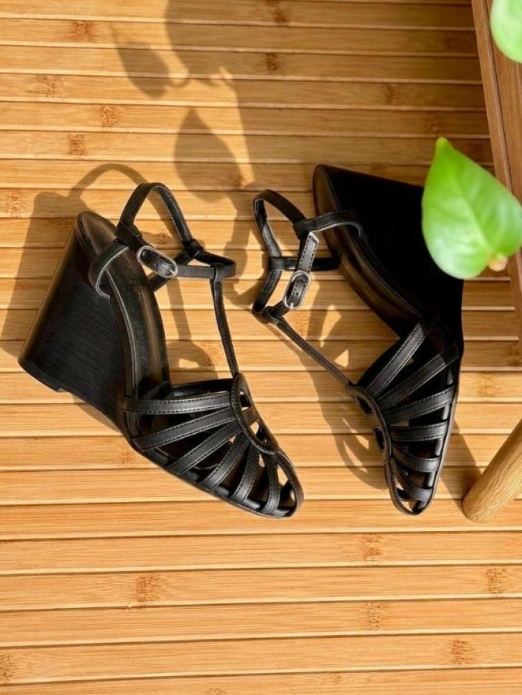 Hermes women