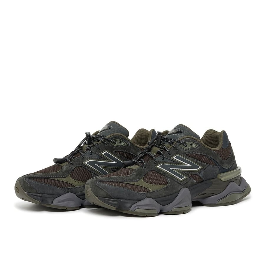 New balance 9060 ‘ Blacktop Dark Moss ‘