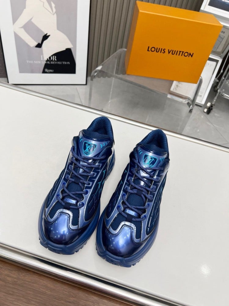 LV Discovery lace up