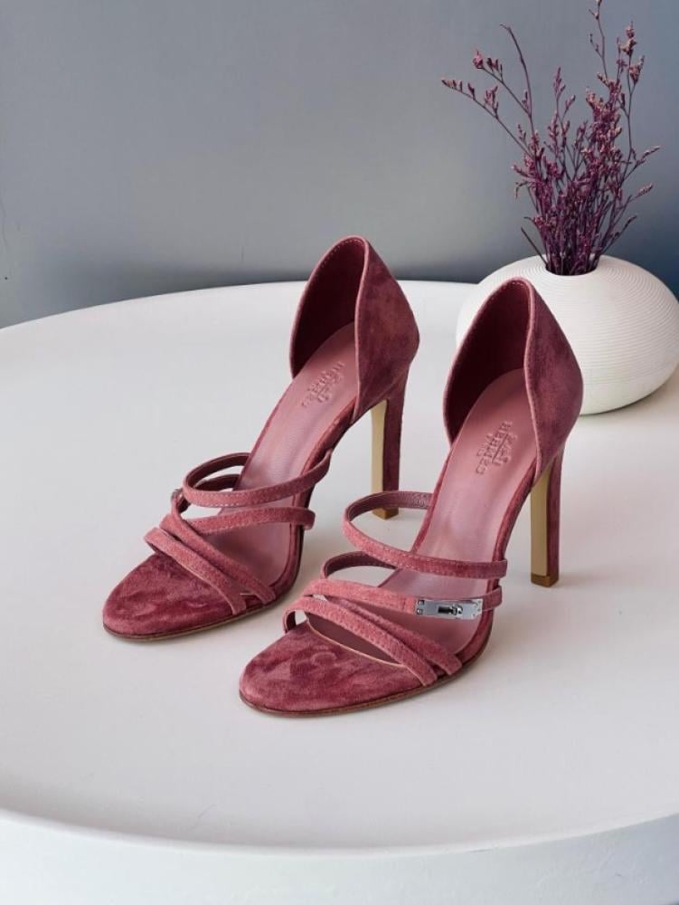 Hermes women
