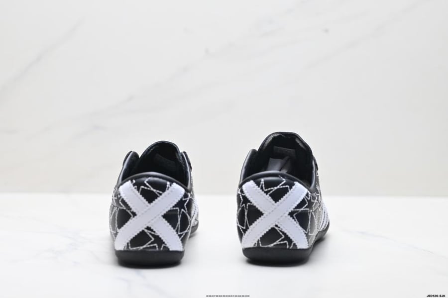 Adidas Tokyo