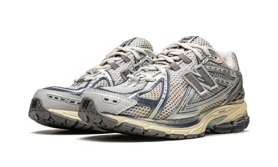 New Balance 1906 Grey