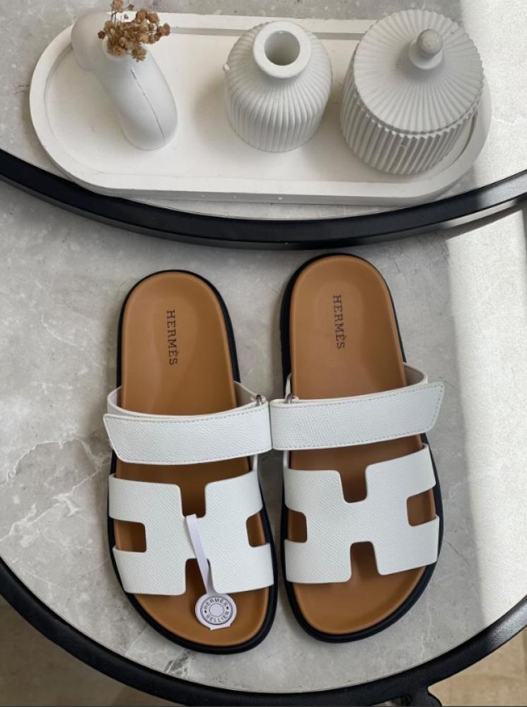 Hermes women