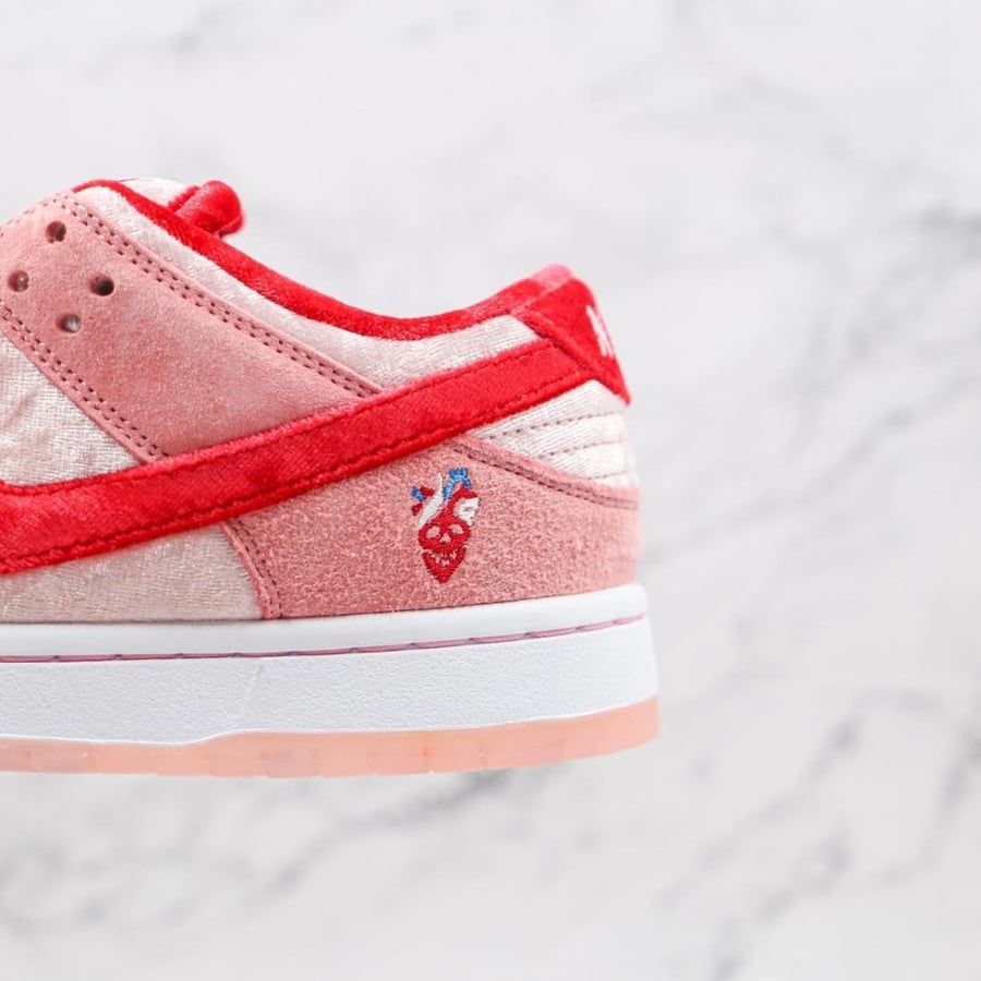 NIKE SB STRANGELOVE