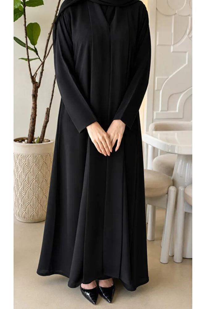 DEAL ABAYA عباية ترف – عباية بقماش كريب فاخر | تصميم أنيق بقصة انسيابية