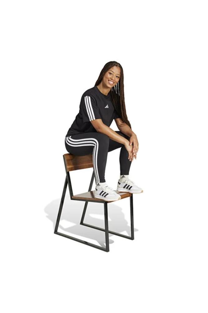 adidas تي شيرت Essentials Boyfriend ذو 3 خطوط