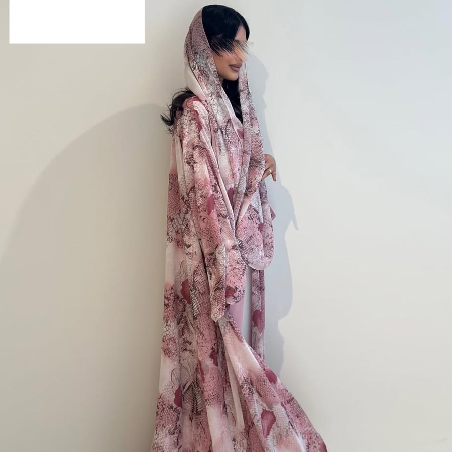 عباية لمياء