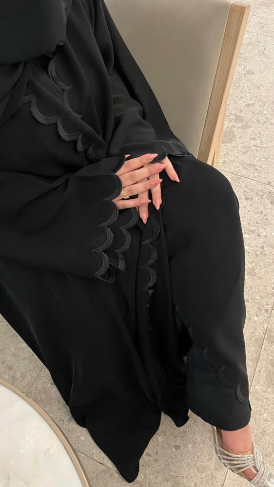 عباية منيره G39