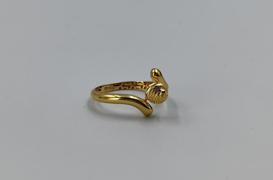 Italian ring 21 karat