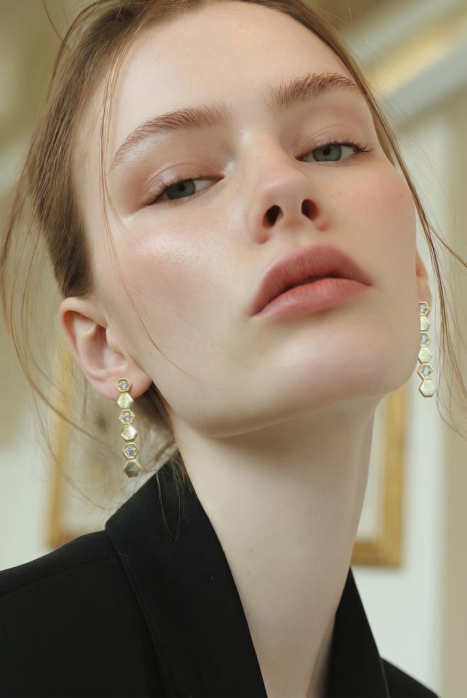 حلق شومية  عيار 18K