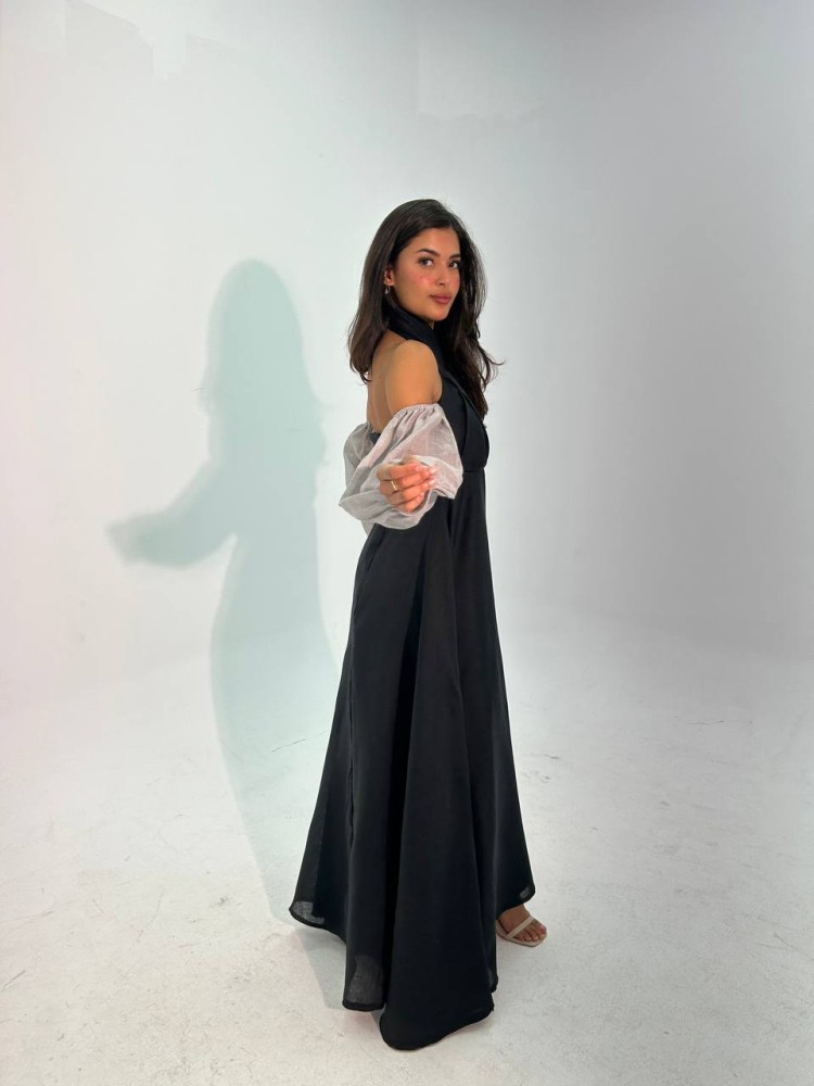 S16