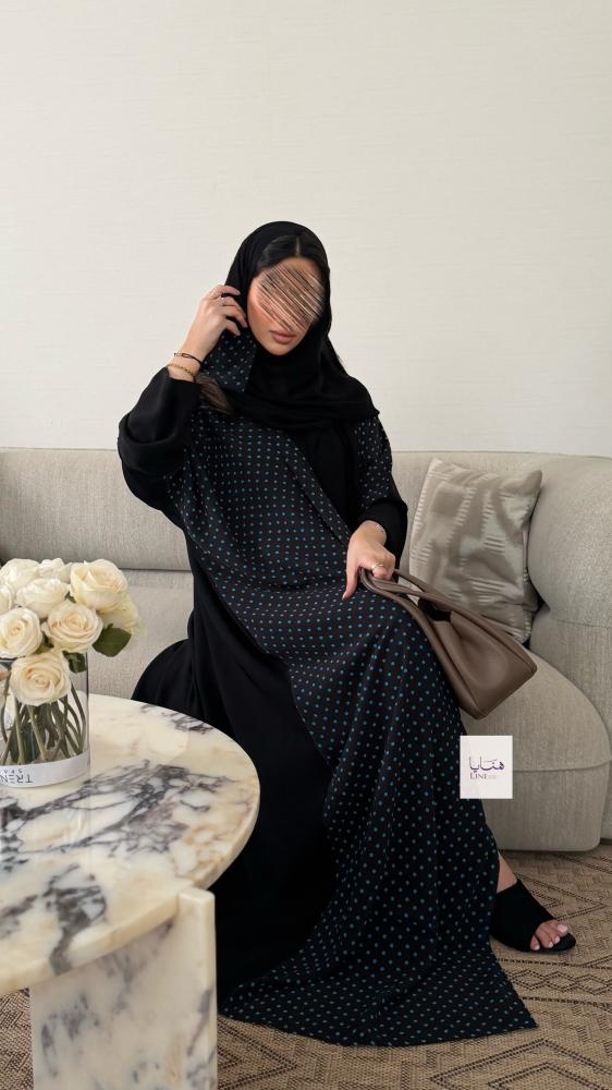 عباية تولاي بقماش كوبرا مع شيفون منقط فيروزي