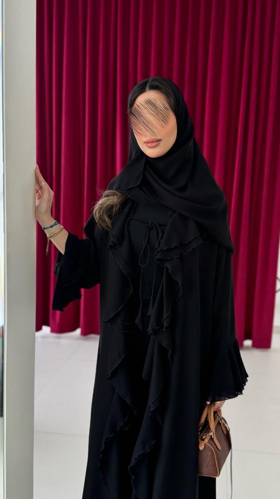 عباية ريناد بقماش بلاك بيري مع ربطه من الامام