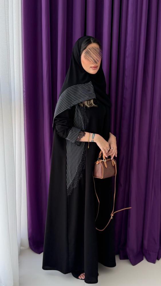 عباية عاليه بليزر بقماش كريب ملكي بدون بطانه كلفه اسود