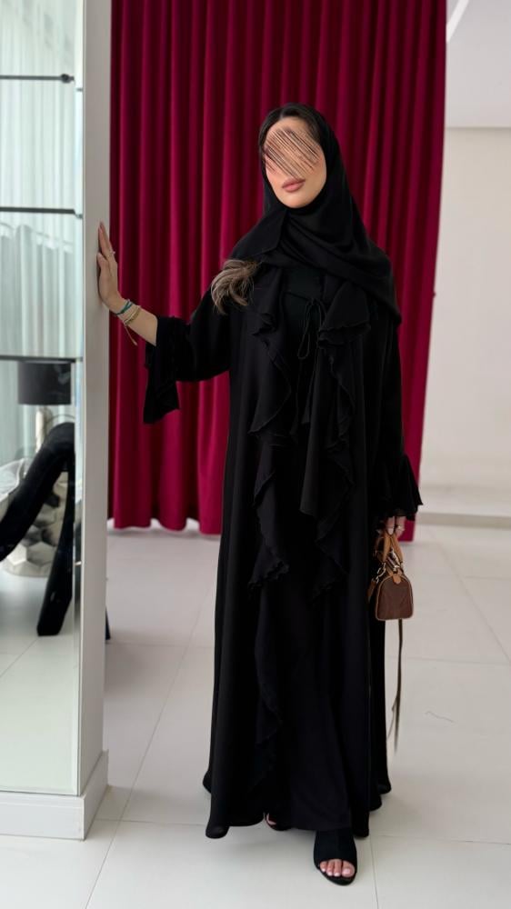عباية ريناد بقماش بلاك بيري مع ربطه من الامام