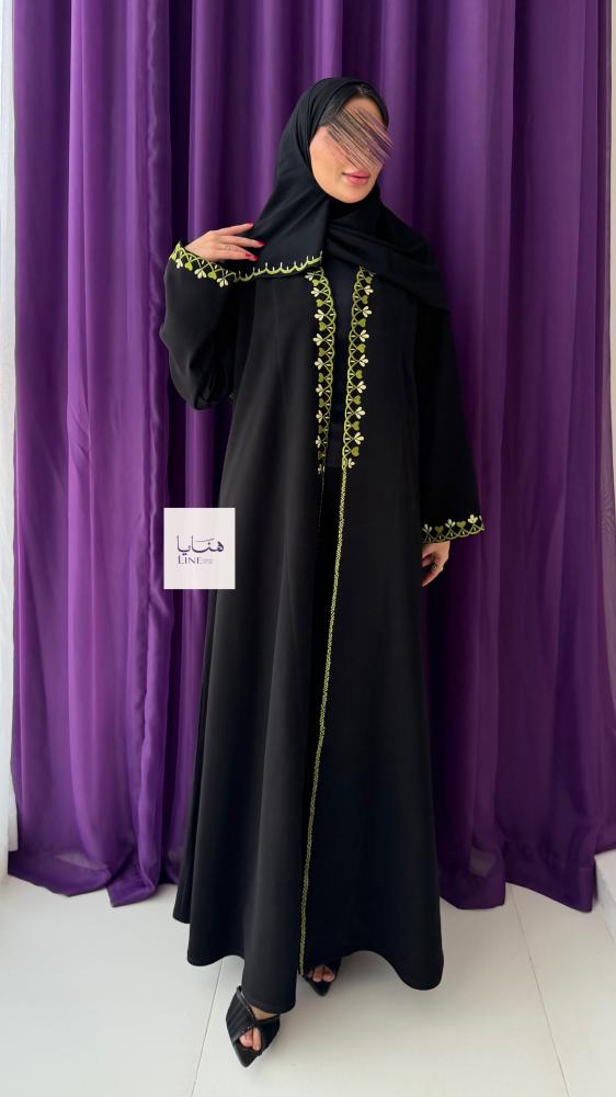 عباية لوسين بقماش كريب ملكي مع تطريز من الامام والاكمام