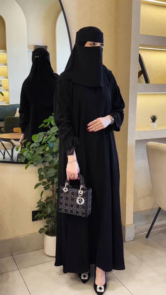 Shamookh abaya
