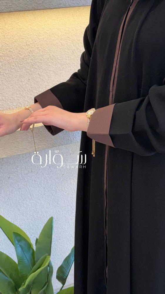 عباية ملكي ملون كم وامام