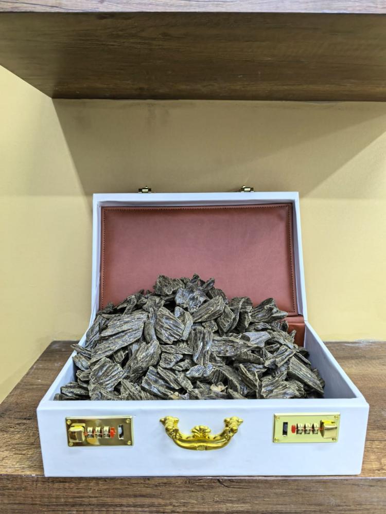 عود النادر المحسن