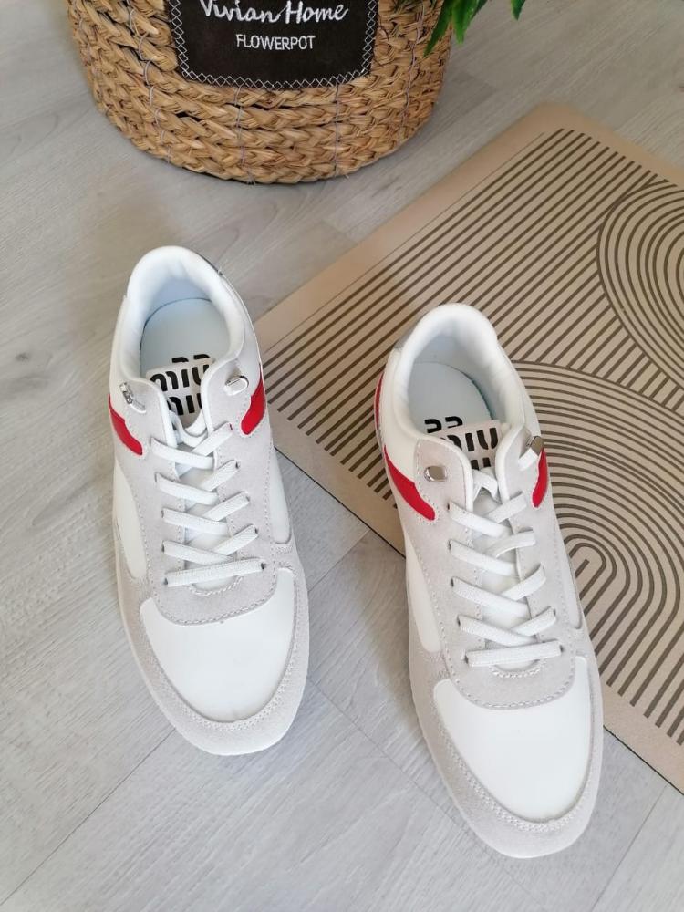 شوزات miu miu