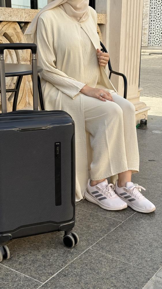 Travel beige abaya