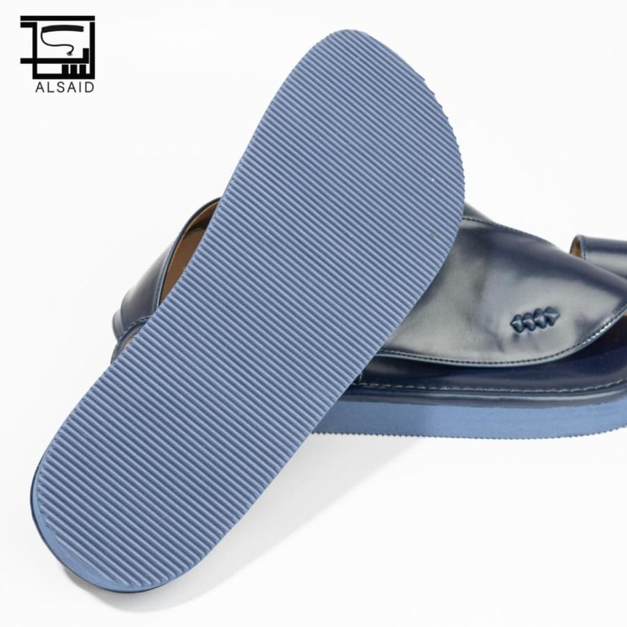 حذاء شرقي M/48
