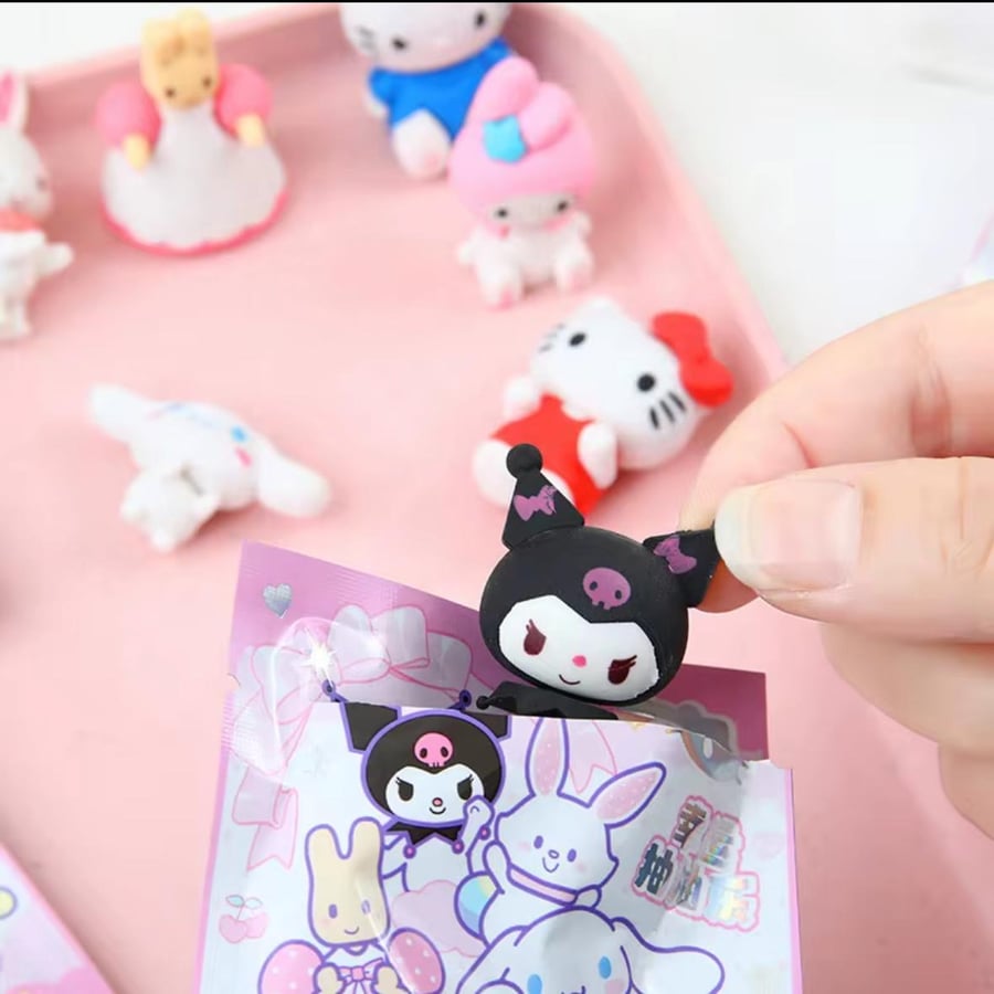 Pencil case surprise space