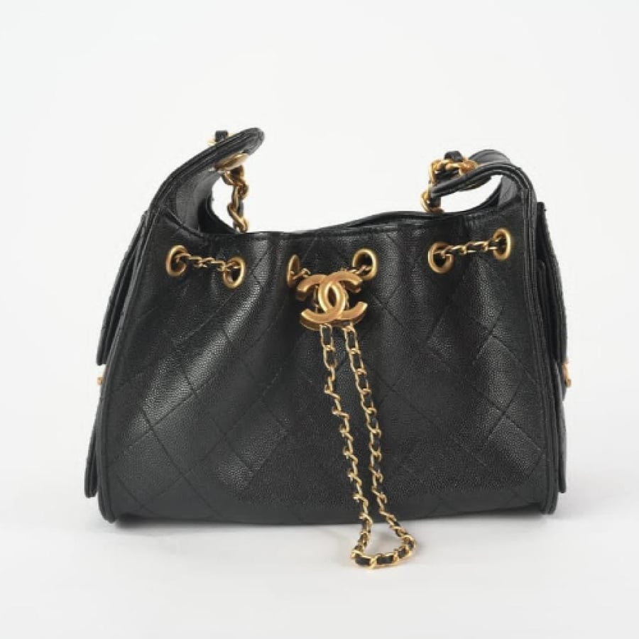 حقيبة شانيل CHANEL  نسائية  – أناقة فاخرة بتصميم راقٍ